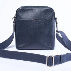 Louis Vuitton Messenger Bag