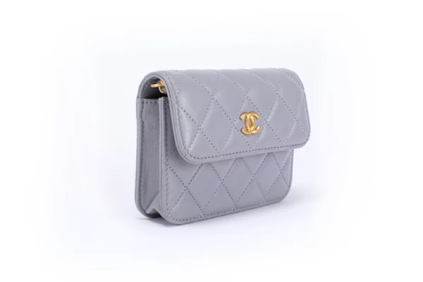 Chanel Mini Grey Bag - Obrázek 6